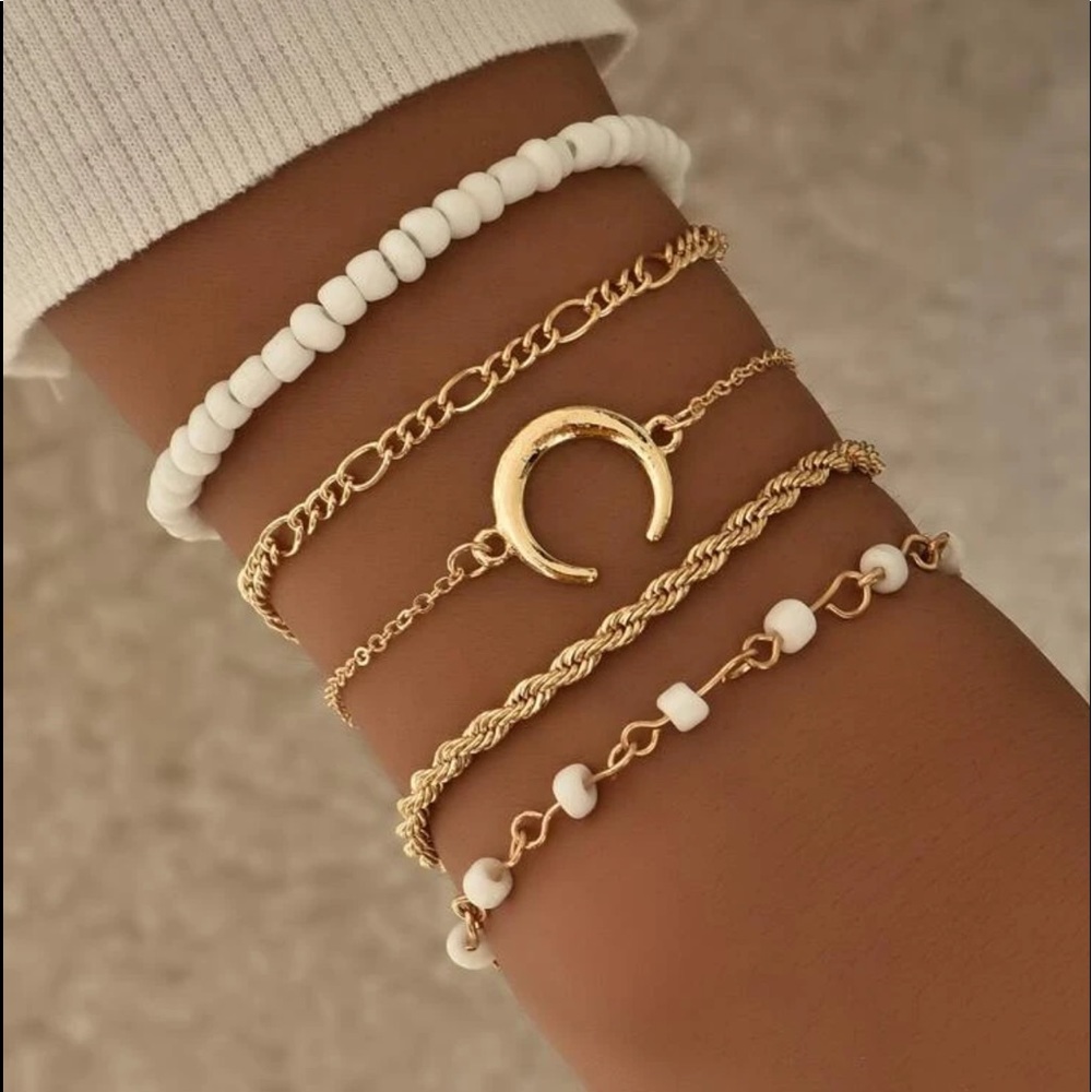 3/$30✨urban 5pc beach babe bracelet set